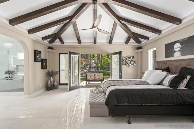 4716 S Mission Rd, Fallbrook CA: https://media.crmls.org/mediaz/d72206eb-1d55-4a6b-9a61-ed636b2c045d.jpg
