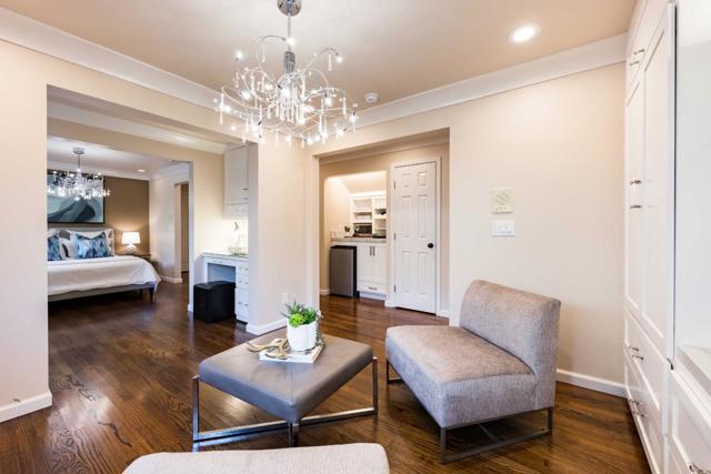 590 Military Way, Palo Alto CA: https://media.crmls.org/mediaz/d7224ef1-4071-43fa-8c38-29cb14a5bf5f.jpg