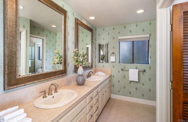 Detail Gallery Image 20 of 45 For 1358 Hymettus Ave, Encinitas,  CA 92024 - 4 Beds | 2/1 Baths