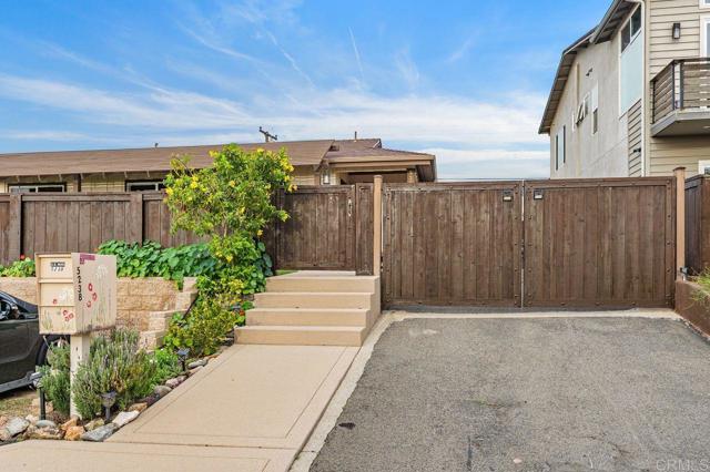 Detail Gallery Image 27 of 41 For 5238 Carlsbad Bld, Carlsbad,  CA 92008 - 2 Beds | 2 Baths