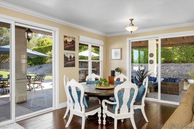2520 Filmott, Escondido CA: https://media.crmls.org/mediaz/d72464e7-348d-441f-aca3-b7536f8f880c.jpg