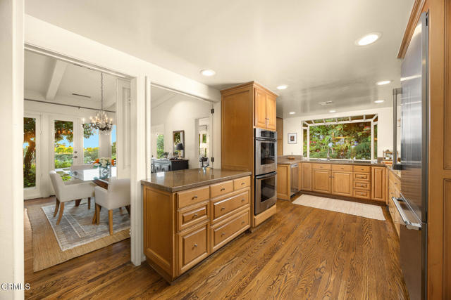 Detail Gallery Image 15 of 63 For 399 N San Rafael Ave, Pasadena,  CA 91105 - 3 Beds | 3/1 Baths