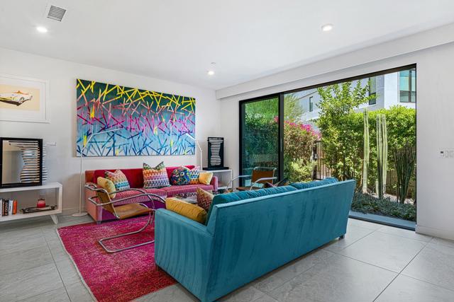 294 Mayfair Way, Palm Springs, CA 92264