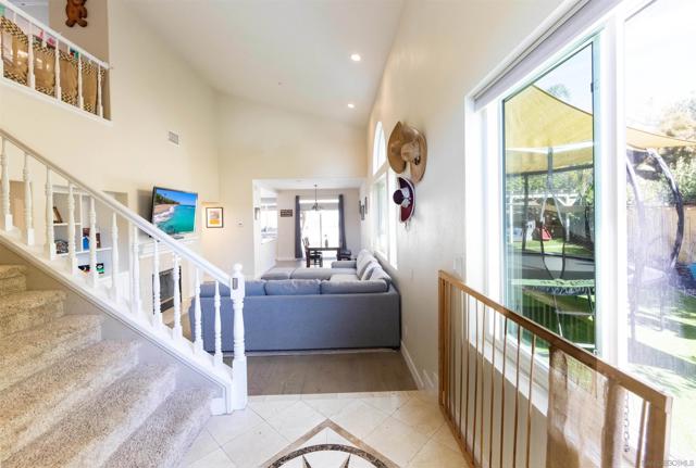 1950 Twilight Gln, Escondido, California 92026, 3 Bedrooms Bedrooms, ,2 BathroomsBathrooms,Single Family Residence,For Sale,Twilight Gln,250019782SD