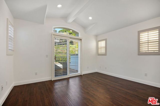 6436 Lunita Road, Malibu CA: https://media.crmls.org/mediaz/d726bd0d-74c1-4ba5-a352-4adff55f9460.jpg