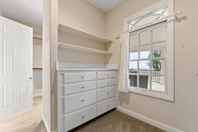 9560 Via Del Oro, Gilroy CA: https://media.crmls.org/mediaz/d726c298-8856-47da-8ea0-215310219374.jpg