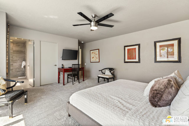 770 N Girasol Court, Palm Springs CA: https://media.crmls.org/mediaz/d727229e-50e1-4f13-86d2-70cb463af26e.jpg