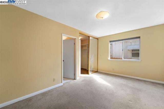 37391 Mission Blvd, Fremont CA: https://media.crmls.org/mediaz/d72787c9-3cde-40e3-b266-f98f01effb48.jpg