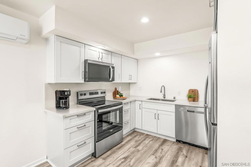 1243 Van Nuys St - photo 17