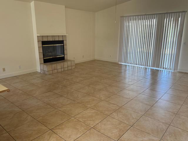 51580 Avenida Villa, La Quinta CA: https://media.crmls.org/mediaz/d72873a1-a9fc-4bcf-9bc3-124c8d020b84.jpg