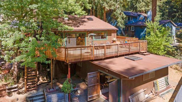526 Lower Locksley Road, Boulder Creek CA: https://media.crmls.org/mediaz/d728ab5c-f396-4de9-99d7-968e0d9b9886.jpg