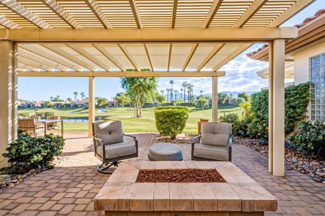821 Deer Haven Circle, Palm Desert, CA 92211