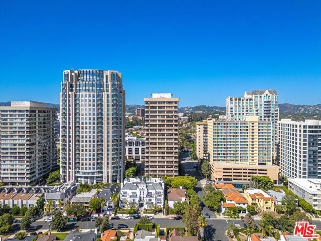 10750 Wilshire Boulevard, Los Angeles CA: https://media.crmls.org/mediaz/d728f354-f122-405a-8320-079b6d5aabbd.jpg