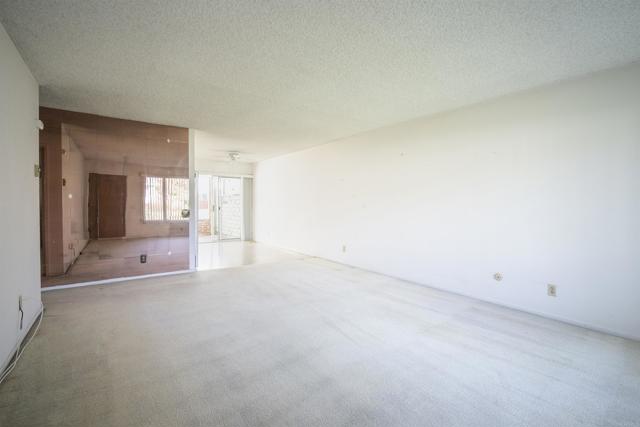 Detail Gallery Image 6 of 31 For 3592 Boussock Ln, Oceanside,  CA 92057 - 2 Beds | 1 Baths