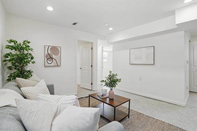 2408 Bartlett Street, Oakland CA: https://media.crmls.org/mediaz/d72a5c9d-d3a1-41eb-841f-7b83d5cd8e7c.jpg