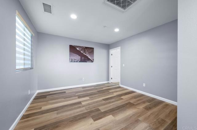 2624 E E 3rd st, National City CA: https://media.crmls.org/mediaz/d72ae789-3e83-445c-818d-99272c37fa5d.jpg