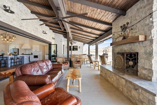 3000 Coppa Court, Hollister CA: https://media.crmls.org/mediaz/d72aea76-7055-4814-8a5e-fc60d9d3af70.jpg