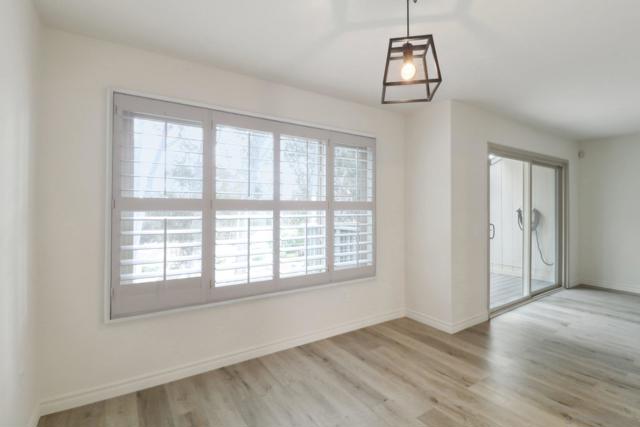 10263 Caminito Toronjo, San Diego CA: https://media.crmls.org/mediaz/d72bd779-1ec5-4244-a728-c3ff9e297be0.jpg