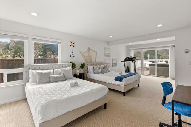 1 Sequoia Way, Pacifica CA: https://media.crmls.org/mediaz/d72cb09a-f92e-4a70-a179-27d80fcb742a.jpg