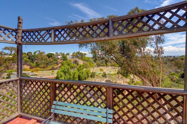 2661 Montclair St, San Diego CA: https://media.crmls.org/mediaz/d72d244b-2b48-4c55-bb7b-292fc3cd0d66.jpg