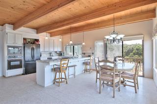 17280 Tamara Lane, Royal Oaks CA: https://media.crmls.org/mediaz/d72e64c7-e85d-429e-ad80-cb753fea7d99.jpg