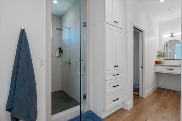 22916 Tombill Rd, Ramona CA: https://media.crmls.org/mediaz/d72e728a-4d16-4a23-b755-757432e77536.jpg