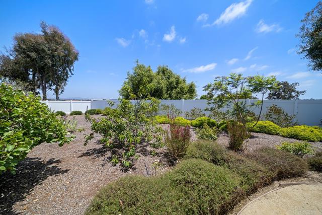 3923 San Pablo Avenue, Oceanside CA: https://media.crmls.org/mediaz/d72eb56d-590f-427d-939d-3102414e3290.jpg