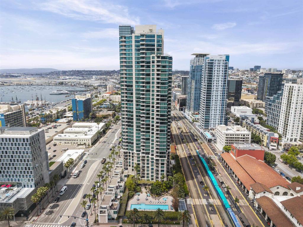 1199 Pacific Highway - photo 3