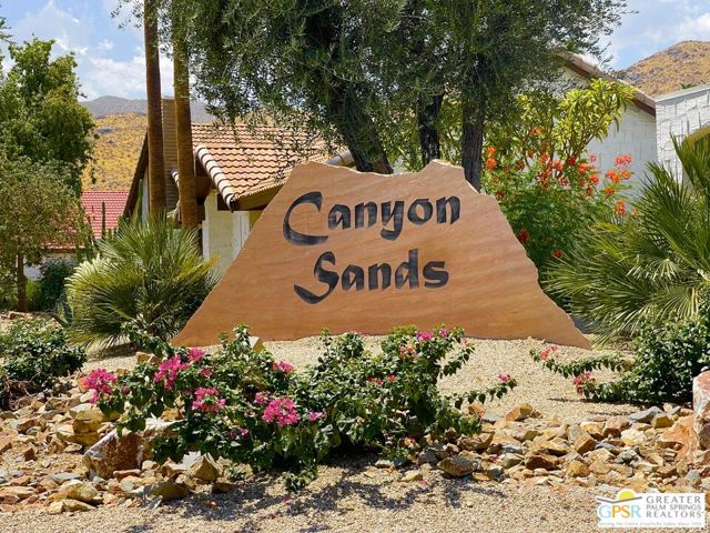 2234 S Linden Way, Palm Springs CA: https://media.crmls.org/mediaz/d72efd8d-5c55-4f71-9e3a-b7fbe1fb342c.jpg