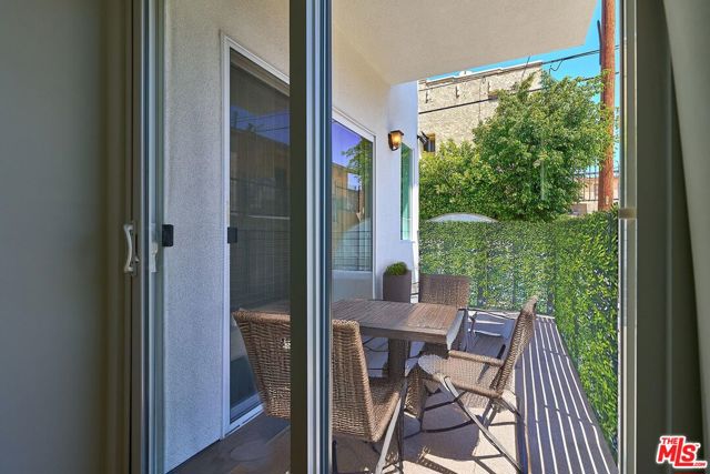 3061 W 12th Place, Los Angeles CA: https://media.crmls.org/mediaz/d72f5232-00f2-43fd-a2cd-3bb20931785c.jpg