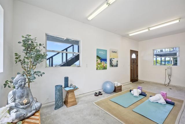 Detail Gallery Image 57 of 64 For 1669 Burgundy Rd., Encinitas,  CA 92024 - 6 Beds | 3/2 Baths