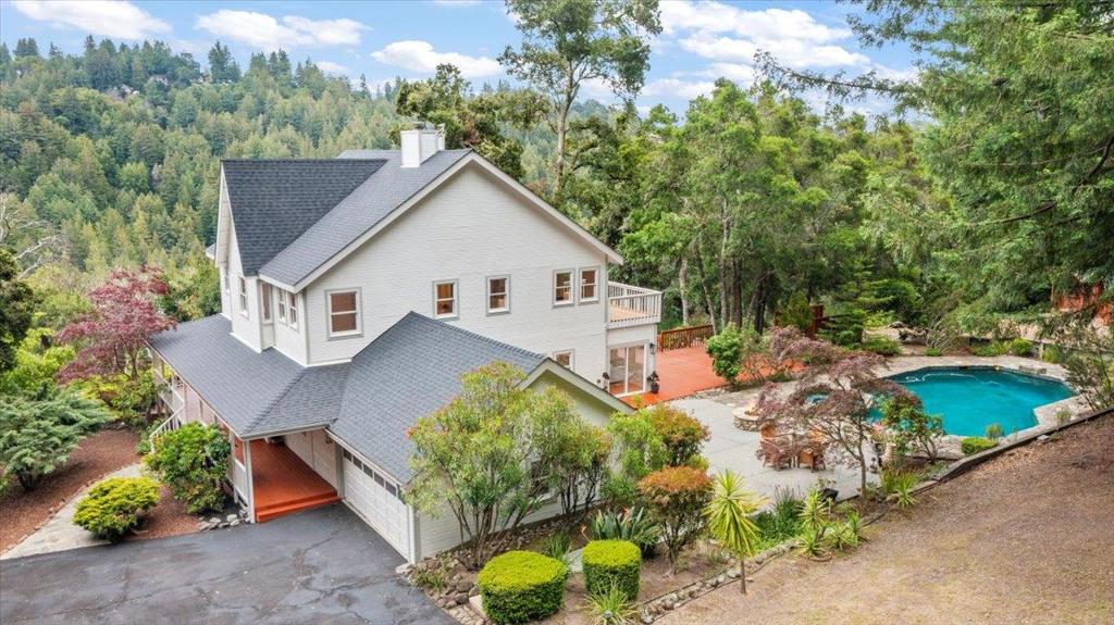 255 Cresci Road