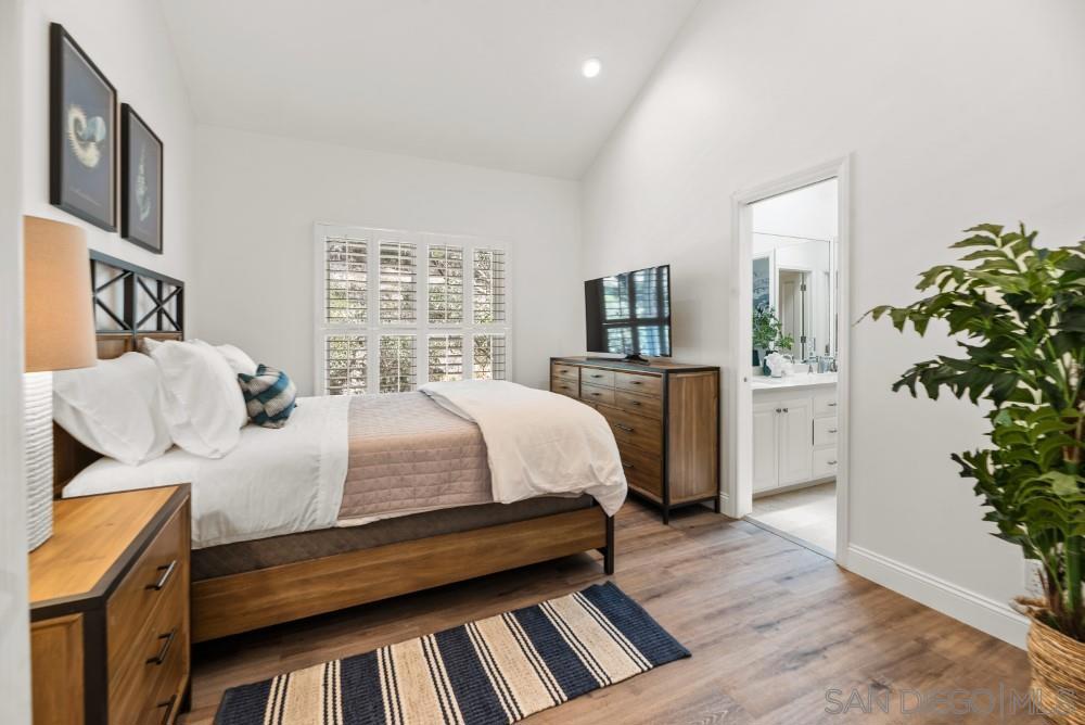 MLS #250041156SD image #40