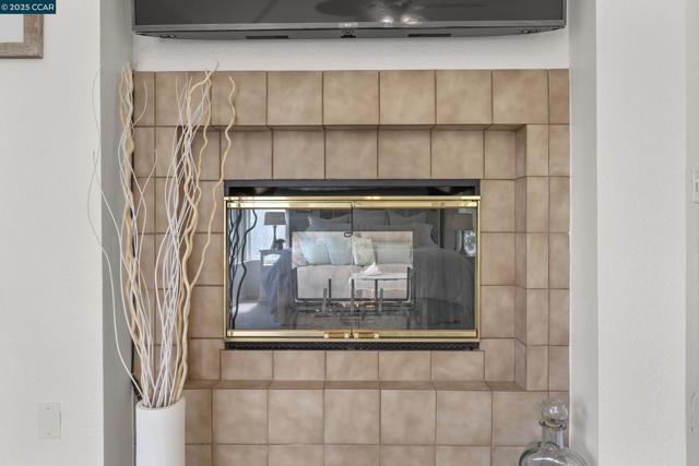 3094 Lakemont Dr, San Ramon CA: https://media.crmls.org/mediaz/d735ae75-0c76-4792-9875-2435c080c206.jpg