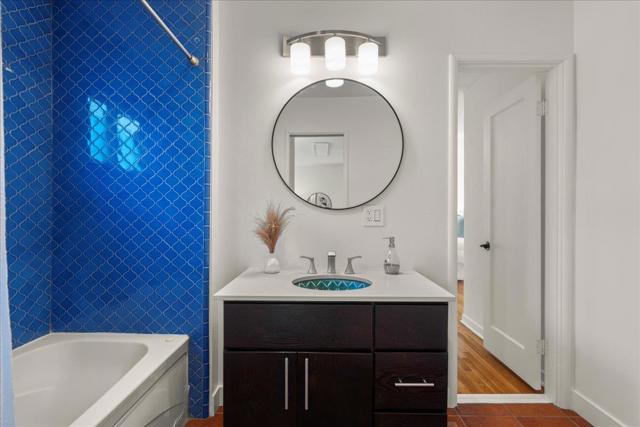197 S Leigh Avenue, Campbell CA: https://media.crmls.org/mediaz/d737872a-d409-4c62-a8d9-8e5b2c0ef315.jpg