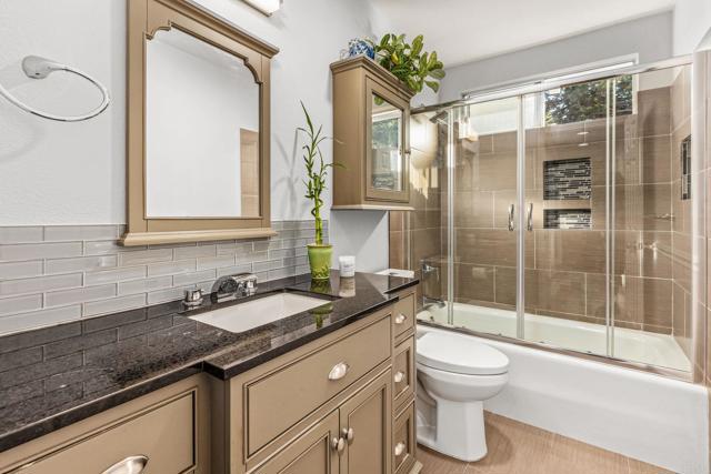 Detail Gallery Image 14 of 32 For 1670 Alta Vista Dr, Vista,  CA 92084 - 3 Beds | 2 Baths