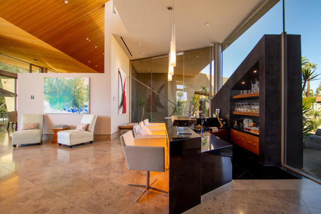 740 N Prescott Drive, Palm Springs CA: https://media.crmls.org/mediaz/d73a1dae-c95c-454d-90b5-e57f3cf8953b.jpg