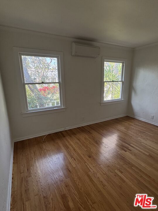 7917 Norton Avenue, West Hollywood CA: https://media.crmls.org/mediaz/d73a2f13-bc32-4319-89ed-879f3ce2a473.jpg