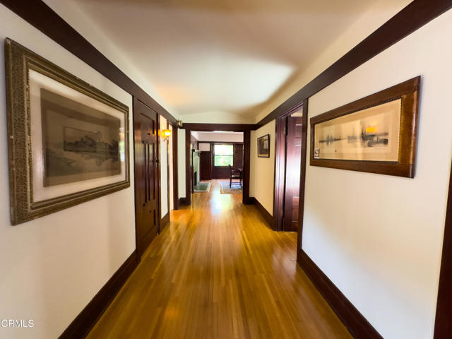 217 Oaklawn Avenue, South Pasadena CA: https://media.crmls.org/mediaz/d73a6480-dc52-4523-ba0f-8b6a3c13b365.jpg