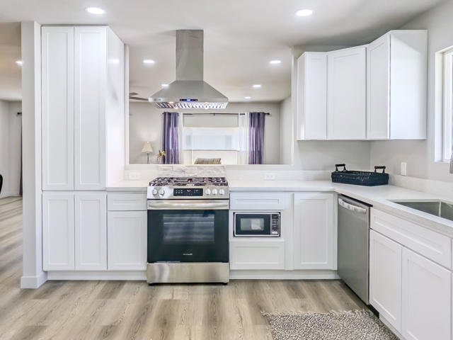 88 Dunes Circle, Cathedral City CA: https://media.crmls.org/mediaz/d73adb74-a86b-4078-a24c-581f2870e94e.jpg