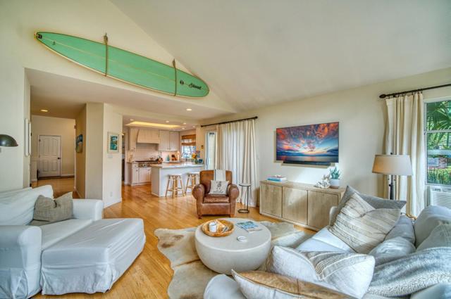 388 Greenbrier Road, Half Moon Bay CA: https://media.crmls.org/mediaz/d73b44c8-38e0-447c-8dd3-c8eb826a79bc.jpg