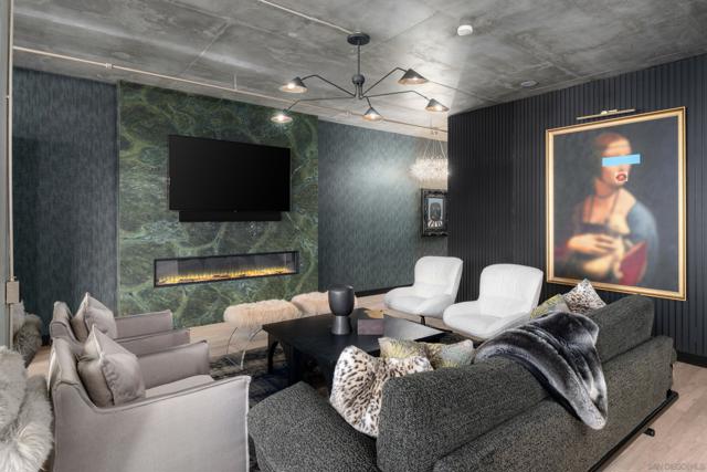 877 Island Ave, San Diego CA: https://media.crmls.org/mediaz/d73becfa-779b-4289-8650-a992571e3b49.jpg