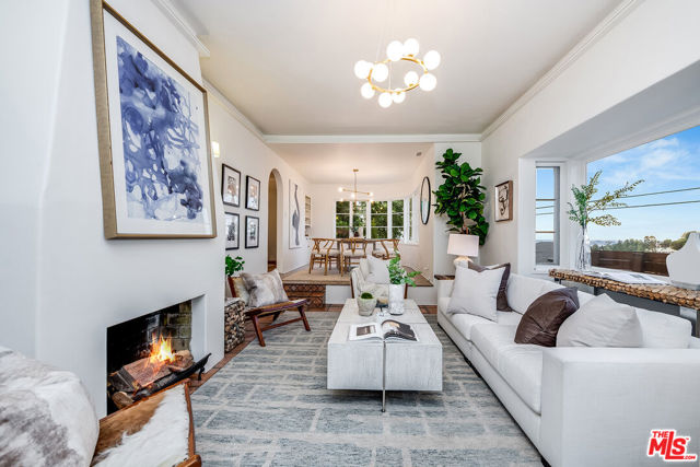 2620 Rutherford Drive, Los Angeles CA: https://media.crmls.org/mediaz/d73c8b34-4251-46b0-8088-902272a9c402.jpg