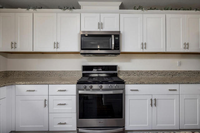 21-Kitchen