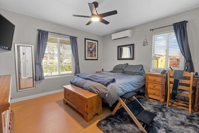 1215 N Broadway, Escondido CA: https://media.crmls.org/mediaz/d73de60a-f445-498b-b706-37eb92283eb8.jpg