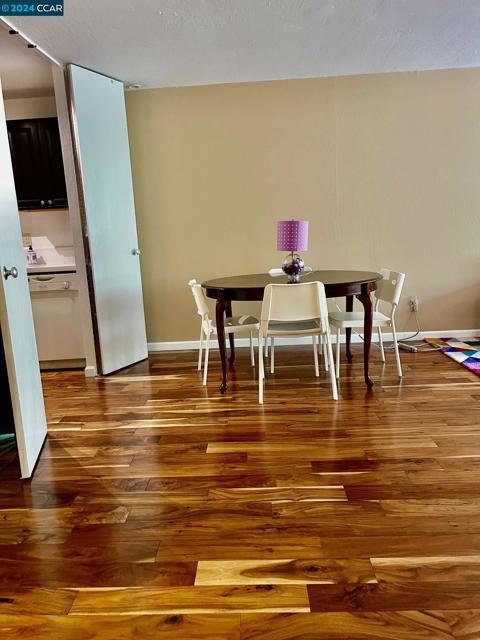 Image 7 of 25 For 555 Pierce St  1432