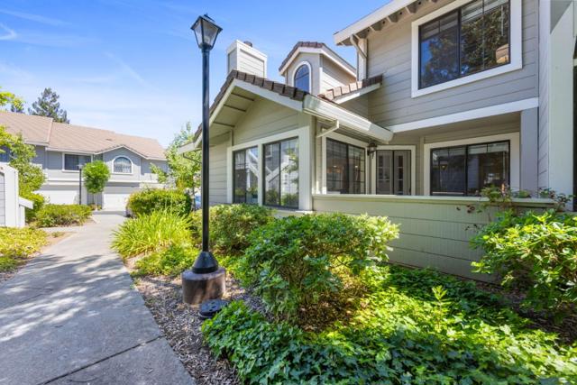 2784 Buena Point Court, San Jose CA: https://media.crmls.org/mediaz/d73ef171-0438-4945-81c3-eb4b00b985dc.jpg