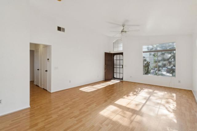 Detail Gallery Image 8 of 21 For 3241 Naylor Rd, San Diego,  CA 92173 - 4 Beds | 2 Baths