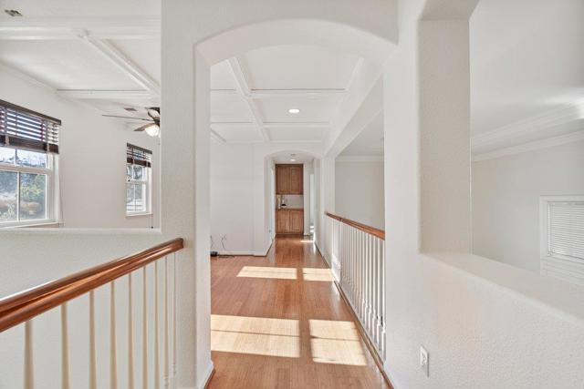 310 Via Vaquero Norte, San Juan Bautista CA: https://media.crmls.org/mediaz/d73f63ce-7ed7-46dd-a544-bf703df7f09b.jpg