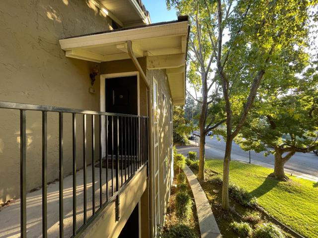 420 Alberto Way, Los Gatos CA: https://media.crmls.org/mediaz/d73fb41d-c711-46a4-8871-8327030ddbac.jpg